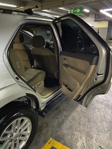 Toyota Fortuner 2.7l 4x2