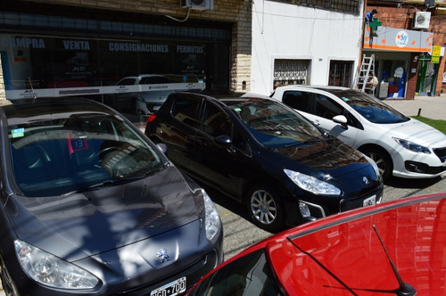 Imagen 11 de 14 de Peugeot 308 1.6 Active Hdi 115cv