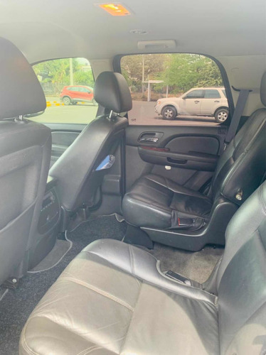 Chevrolet Tahoe 2012 5.3 Lt