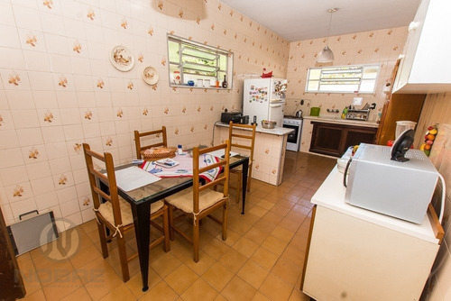 Imagem 10 de 15 de Casa No Centro De Teresopolis Com Quintal - L-685