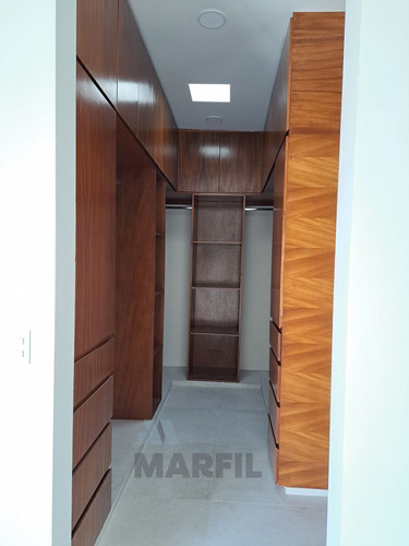 Venta De Residencia De 3 Recámaras, Al Norte De V. De A. Colima