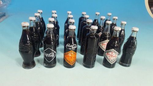Coca - Cola Botellas En Miniatura Lote De 6 Unidades