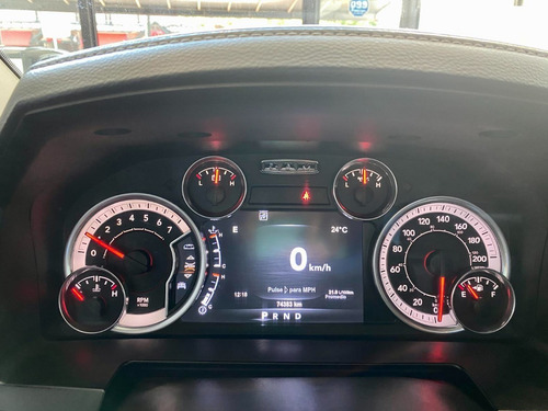 Ram 1500 Laramie 5.7 V8 4x4 2016