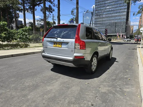 Volvo XC90 2.4 D5