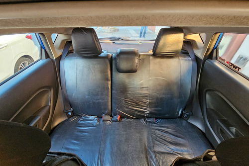 Ford Fiesta Kinetic 1.6 Design 120cv Titanium