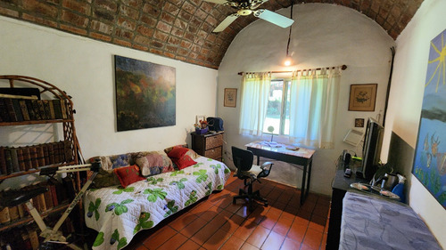 Casa Estilo Colonial Español De 5 Ambientes En Una Planta En Don Torcuato