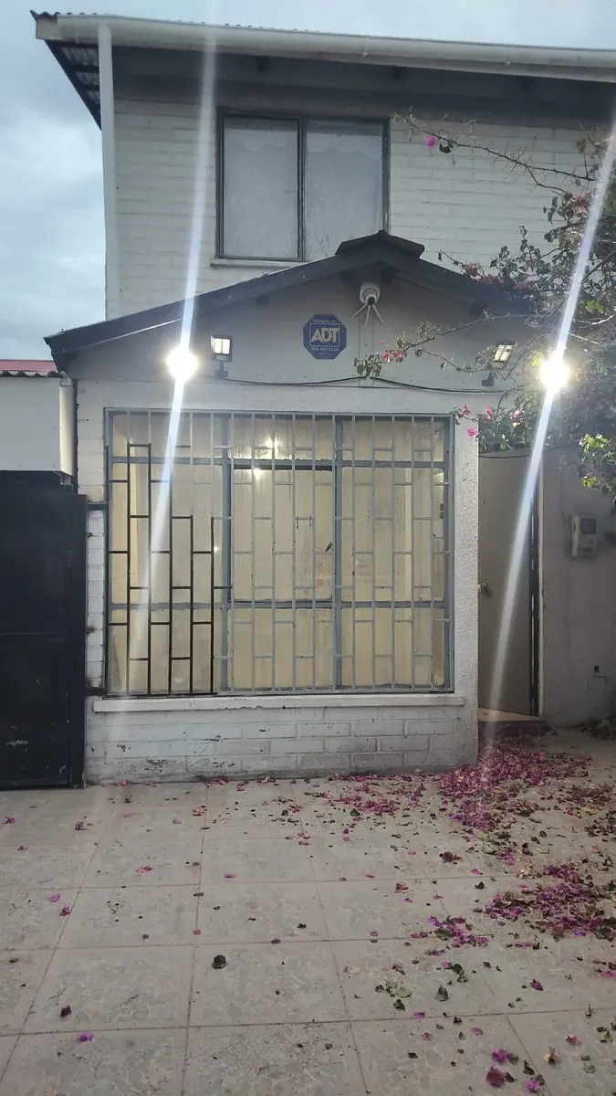 Imagen 1 de 15 de Arriendo Casa Remodelada En Maipú $ 550.000