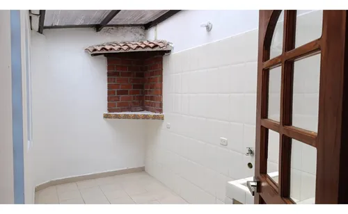 Casa En Arriendo De Primer Piso En La Ceja.
