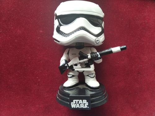 Funko Pop! ( Star Wars ) 2005 ( First Order Stormtrooper )