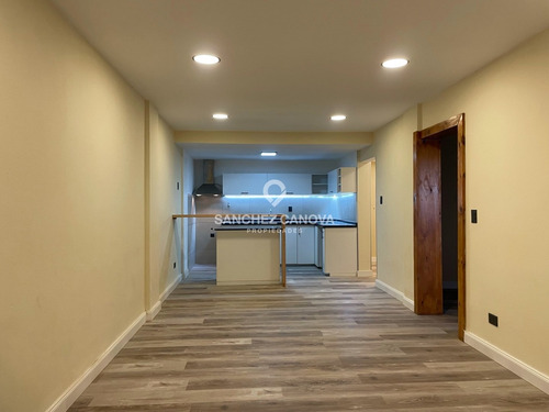 Imagen 1 de 8 de Departamento En Venta Ubicado En Centro De Bariloche, Bariloche, Patagonia