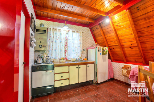 Casa 2 Ambientes, Con Pileta Y Quincho Con Parrilla.