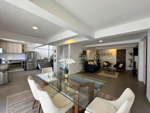 Penthouse Amueblado, Roof, 3 Recámaras, Cuarto De Servicio - El Refugio. Renta