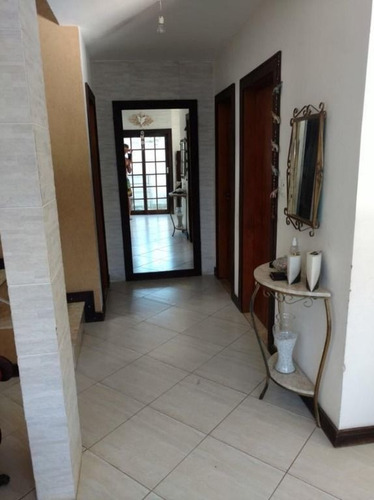 Imagem 4 de 10 de Casa Com 3 Dormitórios À Venda Por R$ 590.000,00 - Piratininga - Niterói/rj - Ca1148
