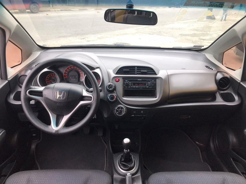 Imagem 9 de 14 de Honda Fit New Lx 1.4 (flex)