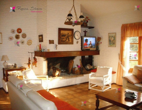 Alquiler Ideal Para Negocio !!- Ref: 7356