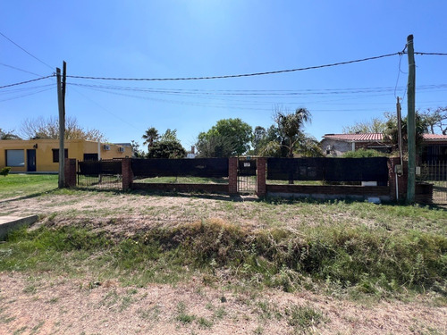 Imagen 3 de 17 de Venta Casa 2 Dormitorios Solymar Canelones