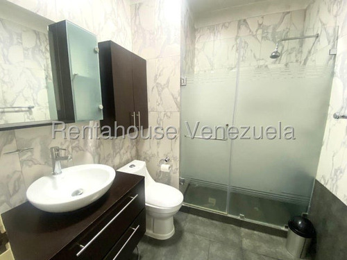 Apartamento En Alquiler Los Naranjos #25-21404
