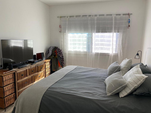 Imagen 12 de 28 de Venta | Casa De 2 Plantas En Lote Interno | Los Alisos