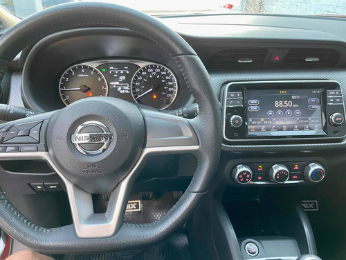 Imagen 11 de 15 de Nissan Kicks 2018 1.6 Advance 120cv