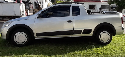 Volkswagen Saveiro 1.6 Cs 101cv Ps+aa 2011