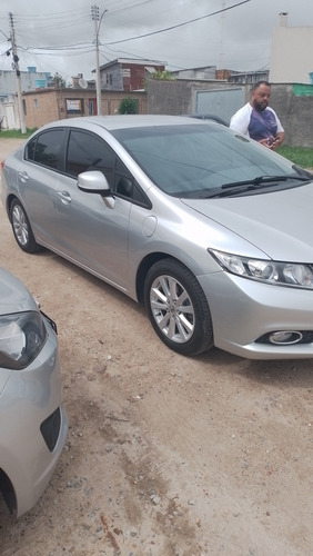 Honda Civic 1.8 Lxs Flex 4p