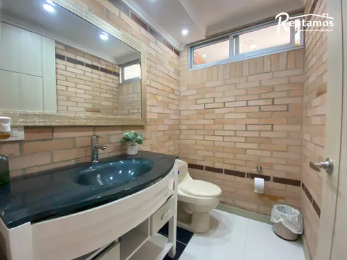 Casa En Venta En La Doctora. Cod V775715