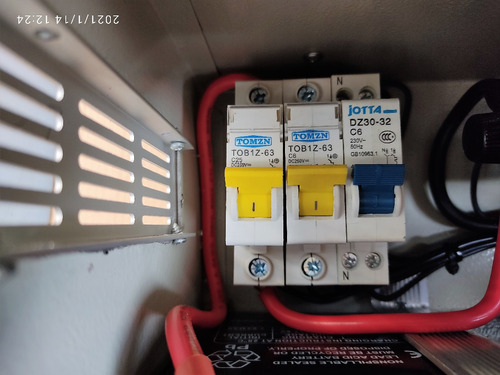 Imagen 5 de 8 de Planta Solar Fv200 Generador Panel Fotovoltaico Onda Pura 24