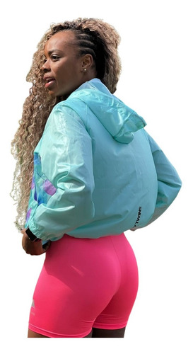 Imagen 3 de 4 de Rompeviento Hoodie Mujer /// Crazytwins