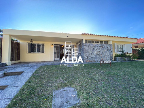 Casa Playa Grande Piriápolis 3 Dorms Venta Ca501266