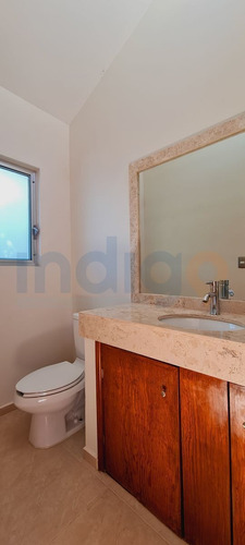 Imagen 23 de 30 de Casa En Venta En Juriquilla, Un Piso
