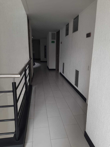Imagen 10 de 14 de Vencambio Apartamento En Sabaneta Sector Aves Maria
