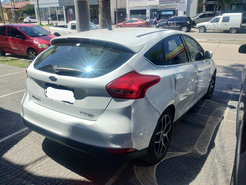 Ford Focus III 2.0 Sedan Titanium At6