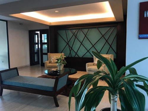 Venta De Apartamento Espacioso En Pine Hills Albrook 20-6054