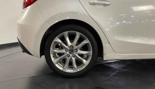 Imagen 14 de 15 de 30110 - Mazda 2016 Con Garantía At