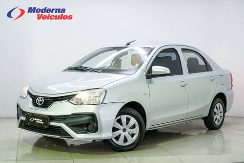Imagem 3 de 15 de Toyota Etios 1.5 X Sedan 16v Flex 4p Automático