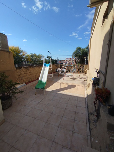 Venta Casa 3 Ambientes En Merlo
