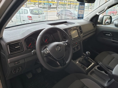 Imagen 10 de 15 de Volkswagen Amarok Comfortline 2.0 4x2 180cv At 0 Km 2022