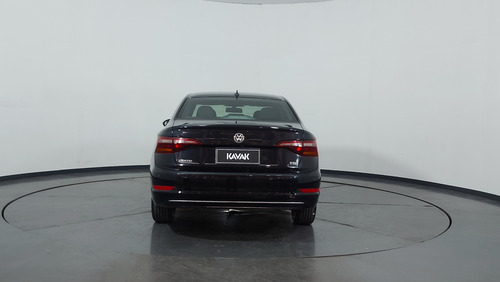 Volkswagen Vento 1.4 TSI COMFORTLINE MY19 AT