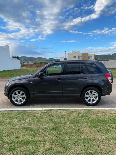 Imagen 8 de 8 de Suzuki Grand Vitara 2.4 Gl L4 At 2012