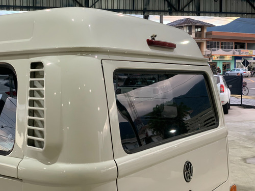 Volkswagen Kombi 1.4 MI STD 8V FLEX 4P MANUAL
