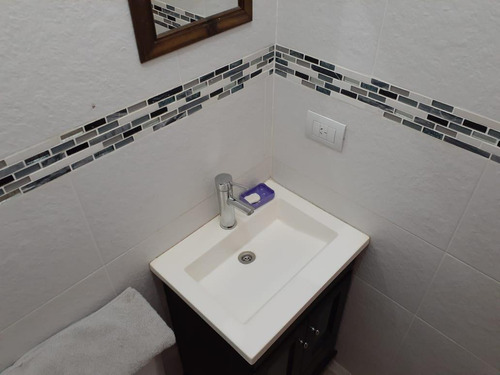 Venta Casa 4 Dormitorios, Garaje Cerrado Para 2 Autos