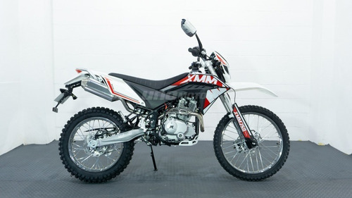 Imagen 3 de 24 de Motomel Xmm 250cc Moto Enduro Linea 2023