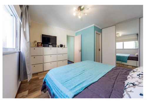 Casa En Venta De Pasillo 2 Dormitorios Echesortu