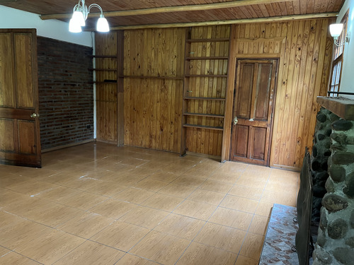 Casa En Arriendo Parcela 5.000. Costado Ruta 5, Linderos.