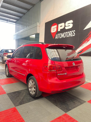 Volkswagen Suran 1.6 Highline 101cv