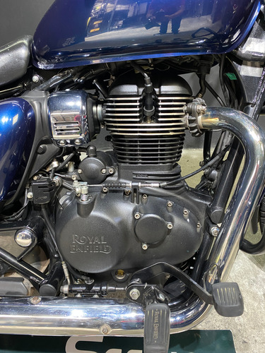 Royal Enfield Meteor 350 Azul 2024