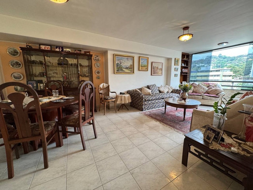 Venta De Apartamento En Las Acacias, Avenida Victoria