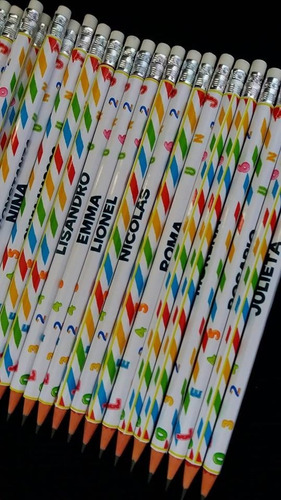 18 Lapices Personalizados+ Sacapuntas+sticker+ Bolsitas