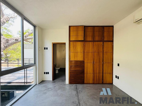 Hermosa Residencia Con Alberca En Venta En Condominio Privado Las Parotas Colima