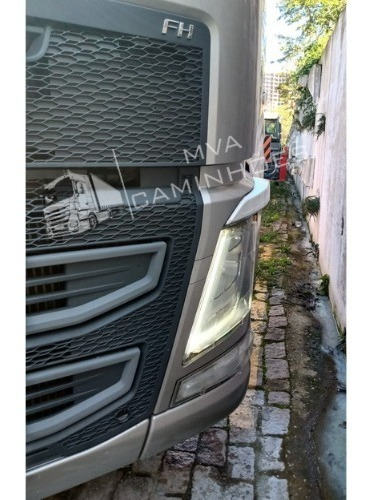 Imagem 3 de 11 de Caminhão Volvo Fh 500 - 6x2 T